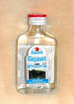 Harzquell Taschenflasche 0,1l